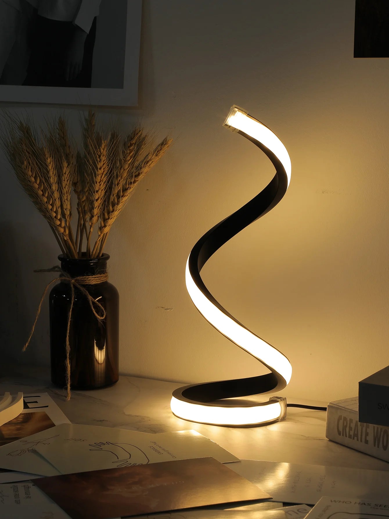 Lampe de chevet LED, style moderne, luminosité tricolore